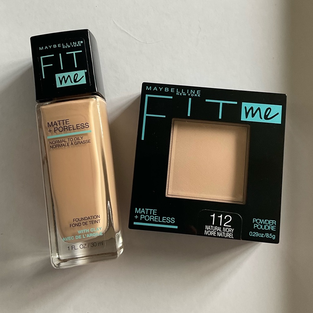 Maybelline -Set- Fit me, matte + poreless -Foundation and powder -112